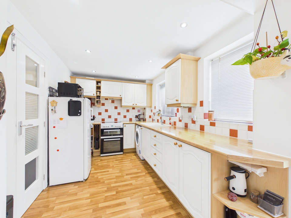 3 bed semi-detached house for sale in Dover Close, Southwater, Horsham, West Sussex  - Property Image 4