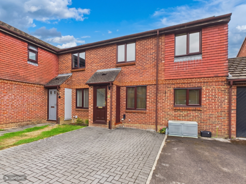 3 bed semi-detached house for sale in Dover Close, Southwater, Horsham, West Sussex