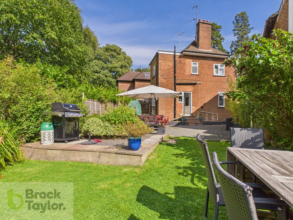 3 bed semi-detached house for sale in Coopers Wood, London Road, Handcross  - Property Image 13