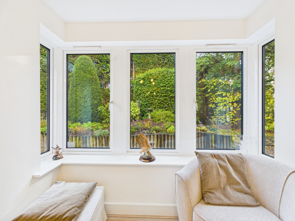 2 bed apartment for sale in Kentwyns Place , Kentwyns Drive, Horsham  - Property Image 15