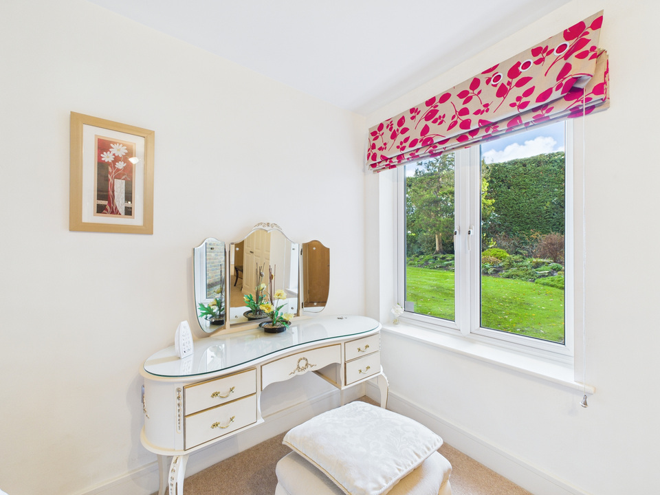 2 bed apartment for sale in Kentwyns Place , Kentwyns Drive, Horsham  - Property Image 18