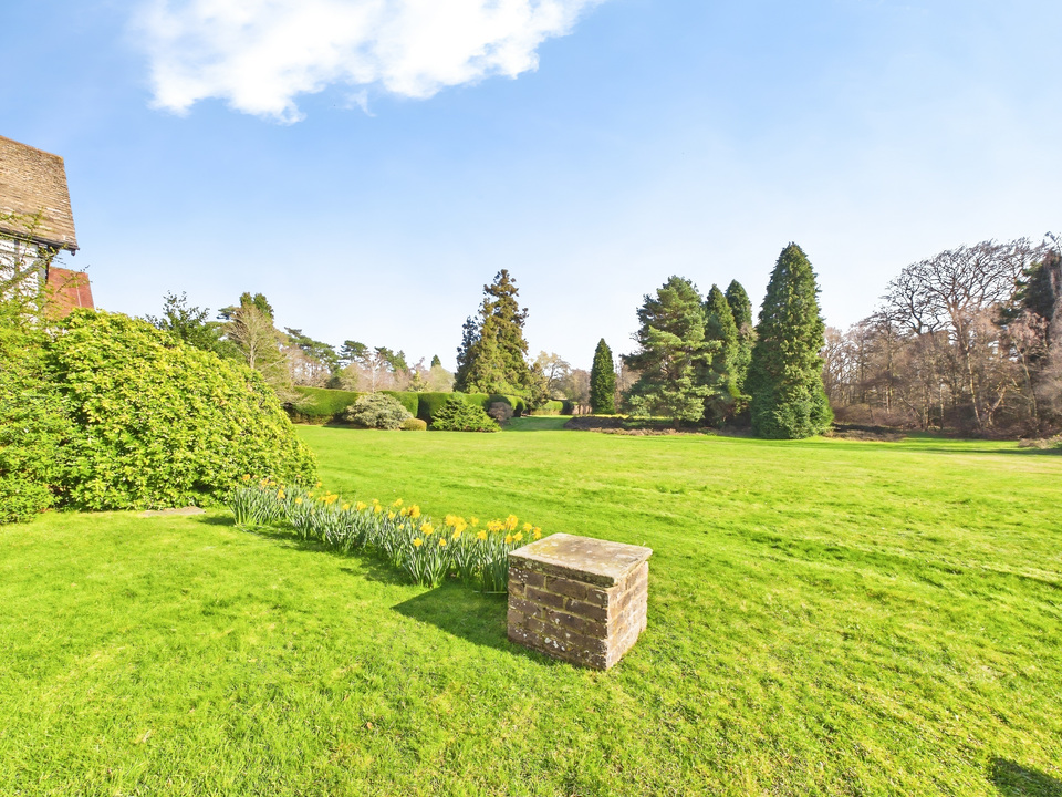 2 bed apartment for sale in The Apartment, Forest Road, Colgate, Horsham, West Sussex  - Property Image 16