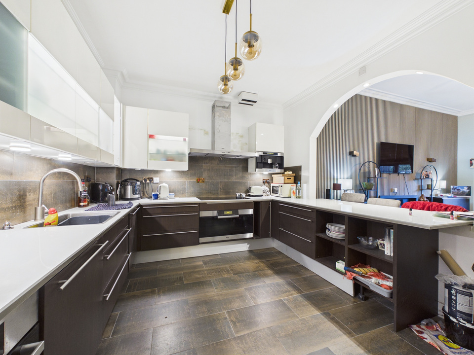 2 bed apartment for sale in The Apartment, Forest Road, Colgate, Horsham, West Sussex  - Property Image 14