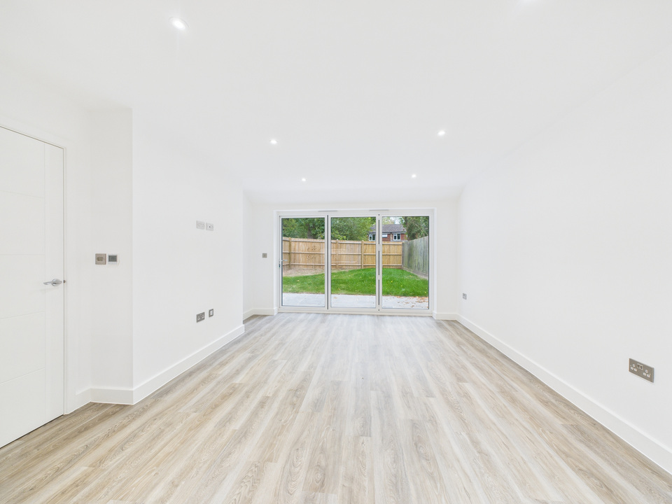 2 bed semi-detached house for sale in Timber Mill, Southwater - Property Image 3