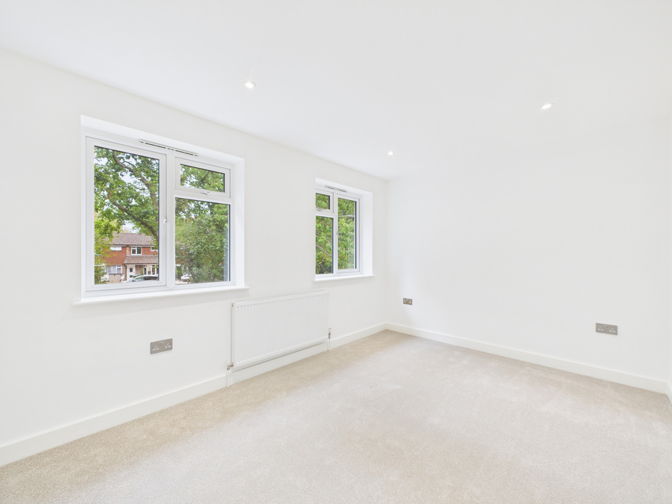 2 bed semi-detached house for sale in Timber Mill, Southwater - Property Image 4