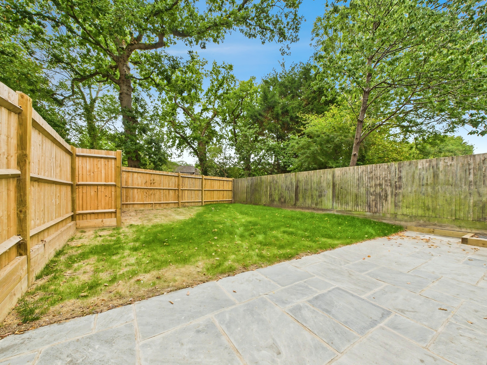 2 bed semi-detached house for sale in Timber Mill, Southwater - Property Image 10