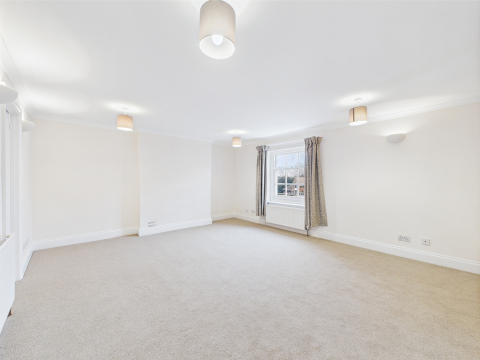 3 bed town house for sale in London Road, Horsham - Property Image 25