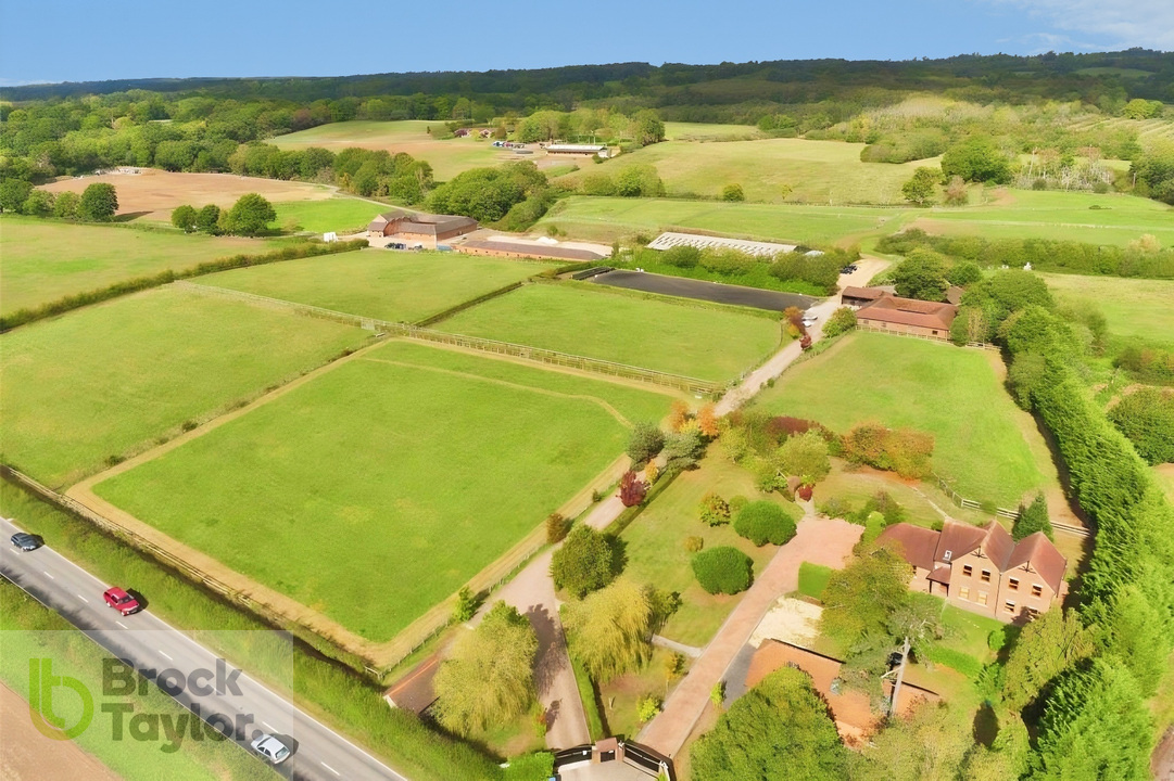 4 bed equestrian facility for sale in Cowfold Road, Bolney, West Sussex, RH17