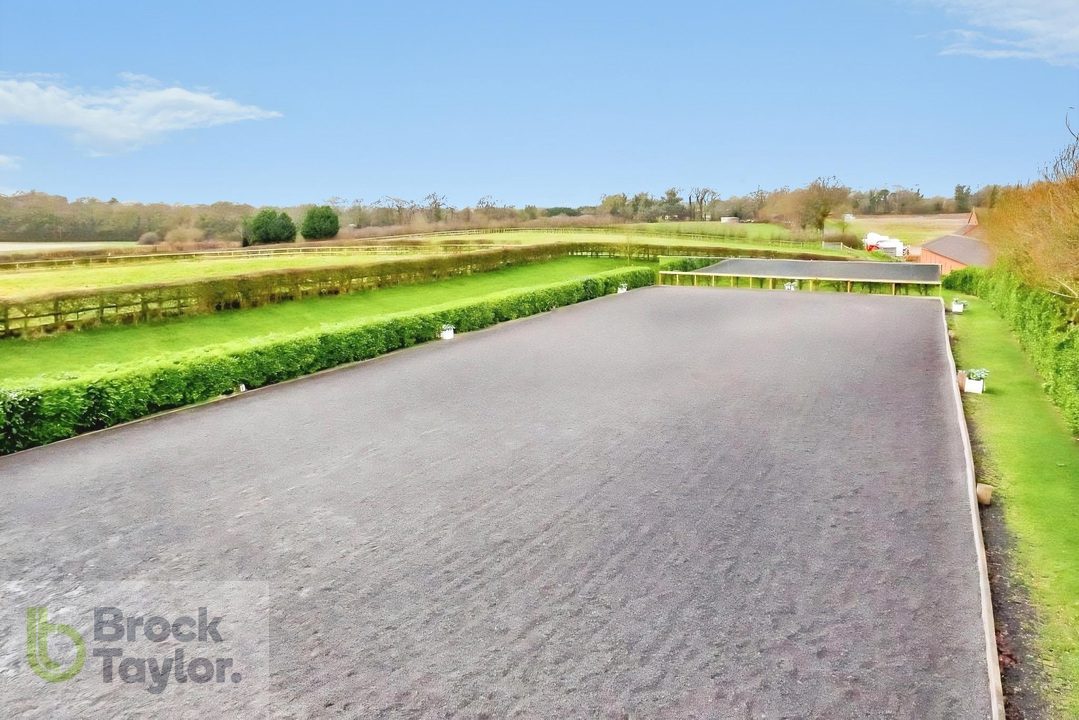 4 bed equestrian facility for sale in Cowfold Road, Bolney, West Sussex, RH17  - Property Image 11