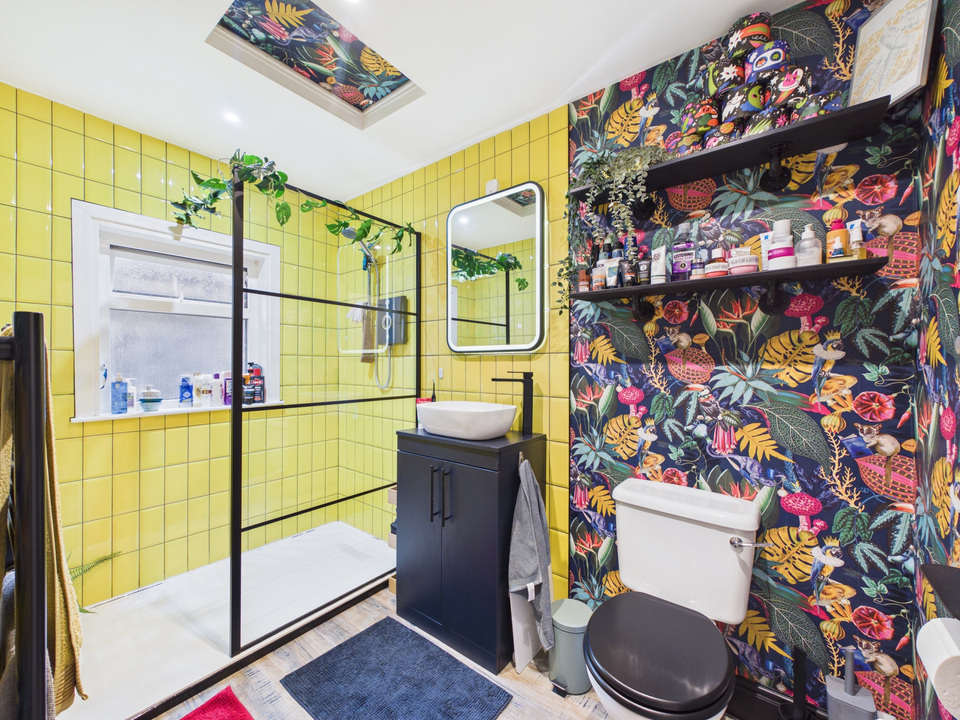 3 bed semi-detached house for sale in Bell Road, Warnham, Horsham, West Sussex  - Property Image 9