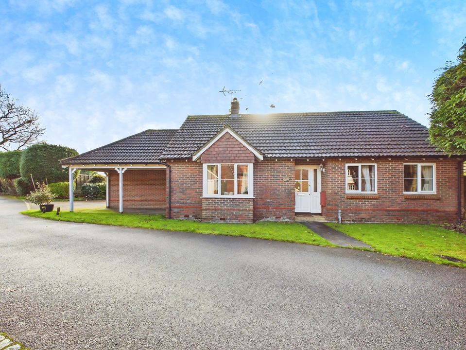 3 bed bungalow for sale in Copper Beech, Holly Close, Horsham, West Sussex - Property Image 1