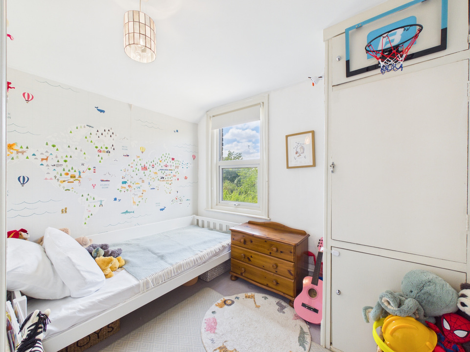 3 bed semi-detached house for sale in New Street, Horsham  - Property Image 9