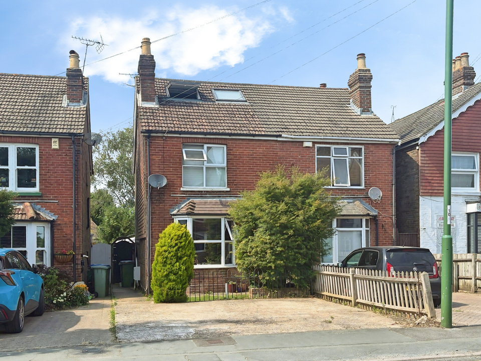 3 bed semi-detached house for sale in Crawley Road, Horsham, West Sussex