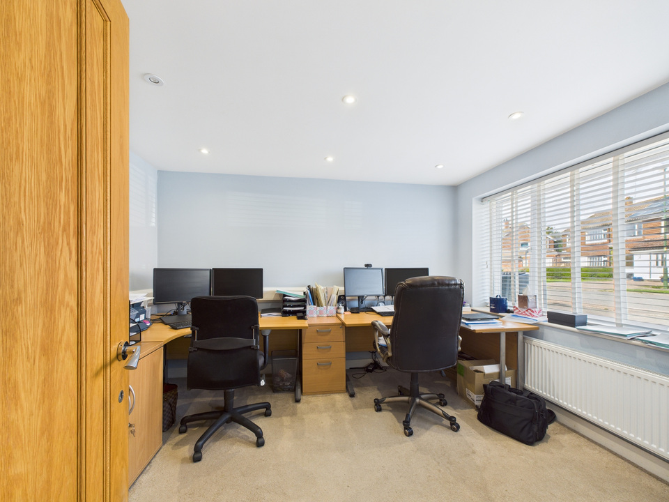 4 bed semi-detached house for sale in Oakwood, Partridge Green  - Property Image 18