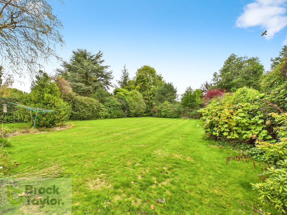 4 bed detached house for sale in Savill Road, Lindfield - Property Image 4