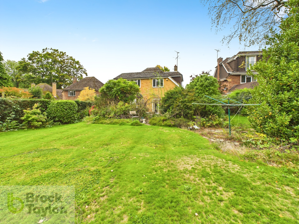 4 bed detached house for sale in Savill Road, Lindfield - Property Image 11