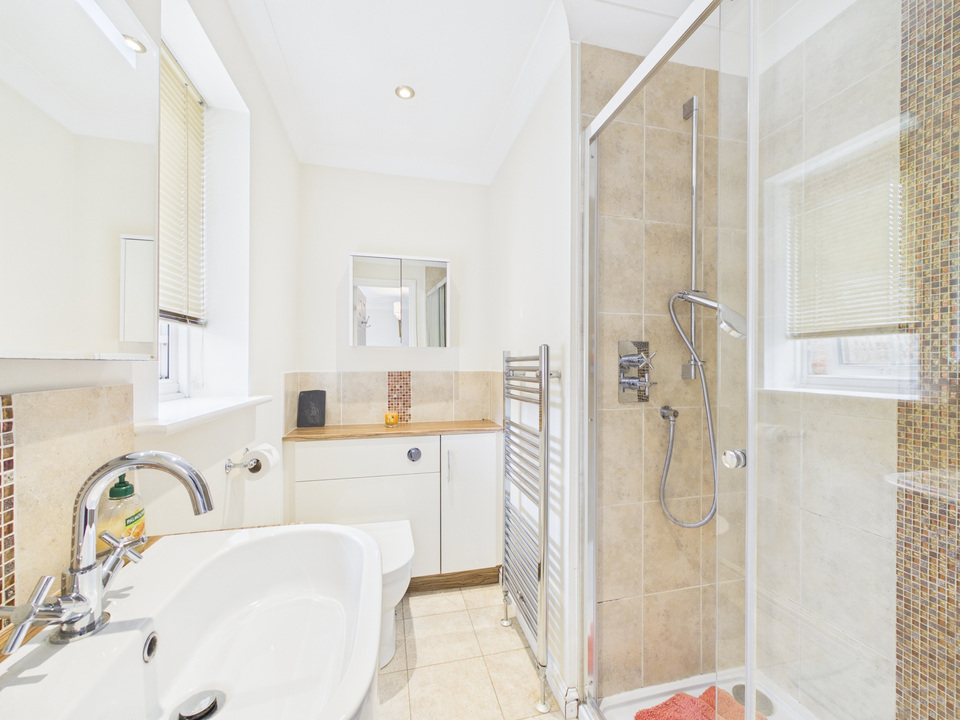 4 bed detached house for sale in Bartholomew Way, Horsham  - Property Image 8