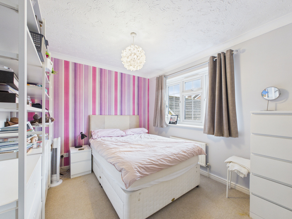 4 bed detached house for sale in Bartholomew Way, Horsham  - Property Image 18