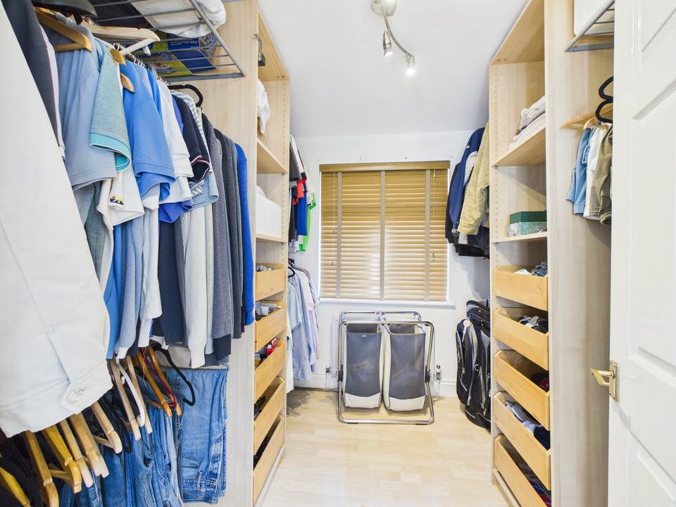 5 bed detached house for sale in Milton Mount Avenue, Crawley, West Sussex, RH10 3DP - Property Image 21