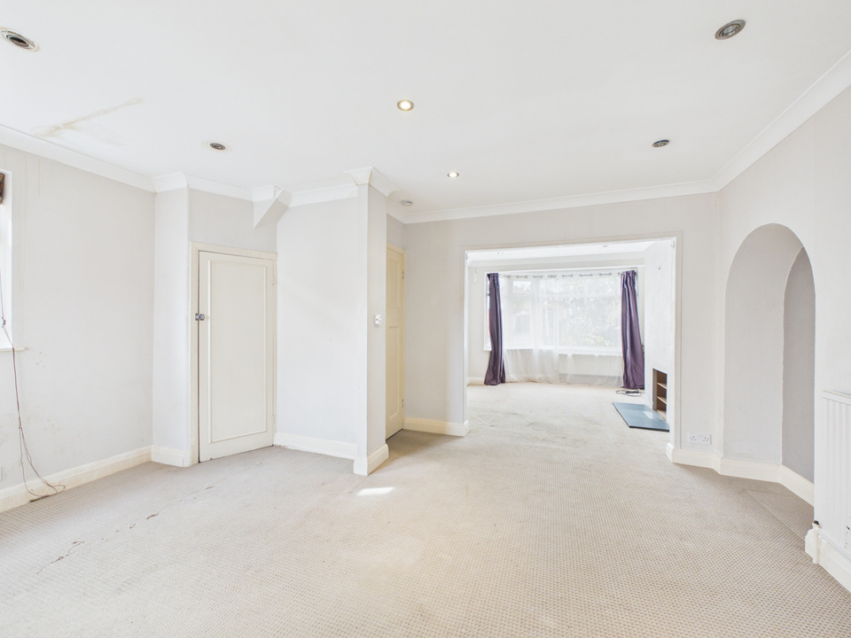 3 bed semi-detached house for sale in Rushams Road, Horsham, West Sussex  - Property Image 2