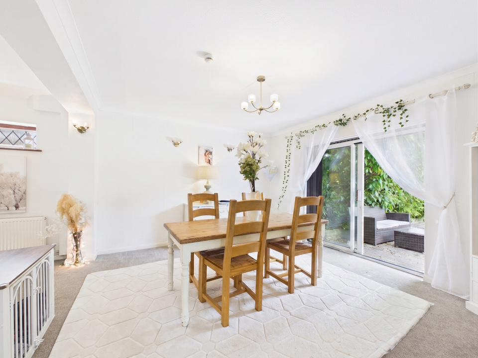3 bed detached bungalow for sale in Gaggle Wood, Mannings Heath, Horsham  - Property Image 4