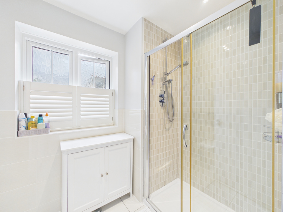 3 bed semi-detached house for sale in Palmer Avenue, Broadbridge Heath, Horsham, West Sussex  - Property Image 15