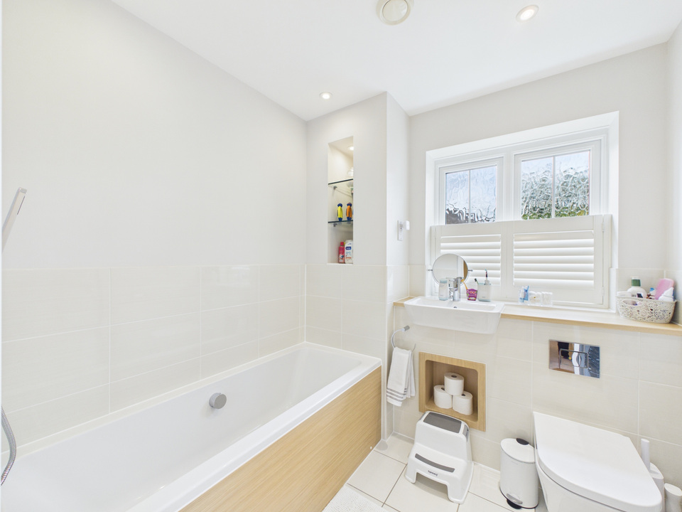3 bed semi-detached house for sale in Palmer Avenue, Broadbridge Heath, Horsham, West Sussex  - Property Image 7