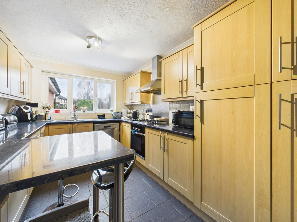 5 bed detached house for sale in Edinburgh Close, Southwater, Horsham, West Sussex  - Property Image 3