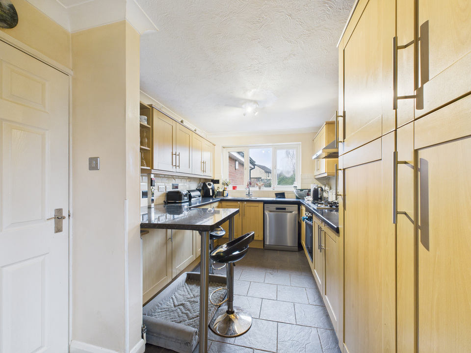 5 bed detached house for sale in Edinburgh Close, Southwater, Horsham, West Sussex  - Property Image 13