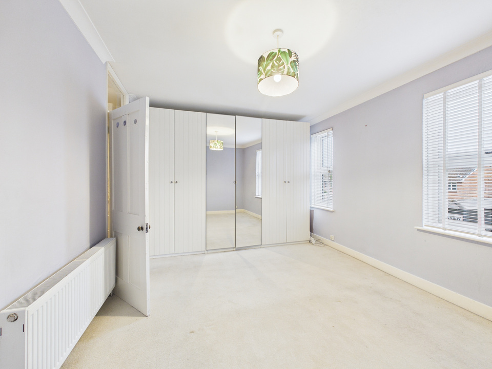 3 bed semi-detached house for sale in Crawley Road, Horsham, West Sussex - Property Image 6