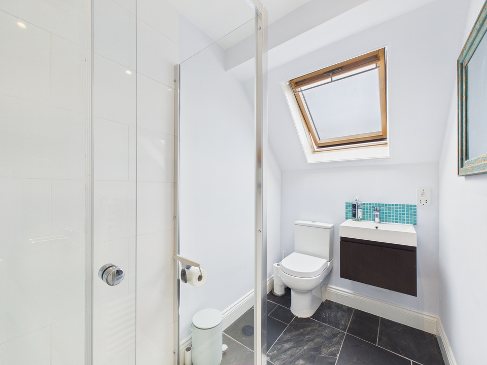 3 bed semi-detached house for sale in Little Cross, Church Street, Warnham, Horsham, West Sussex  - Property Image 9