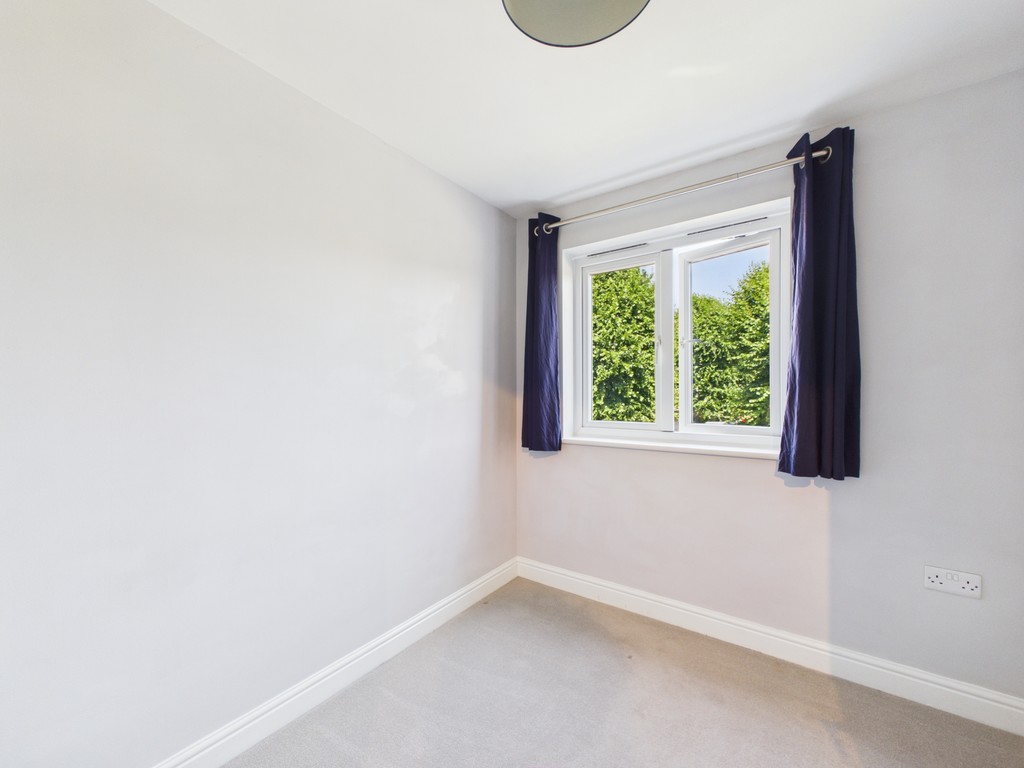 2 bed flat to rent in Crawley Road, HORSHAM  - Property Image 7