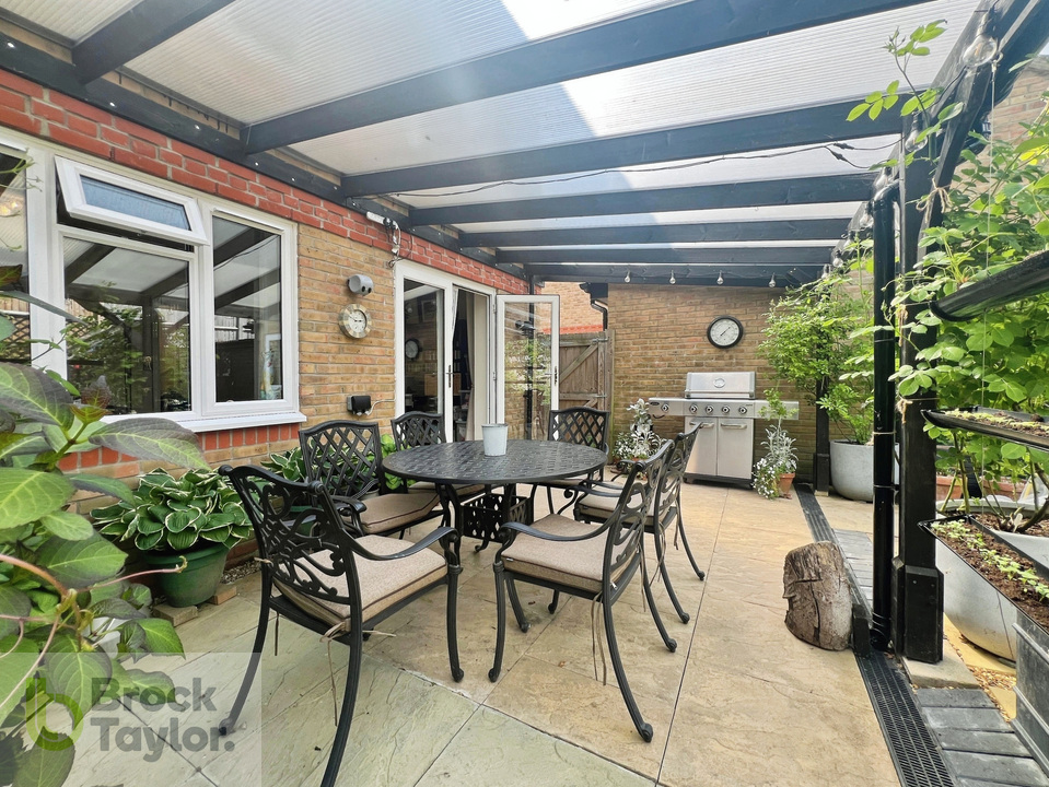 4 bed detached house for sale in Charters Gate Way, Wivelsfield Green  - Property Image 2