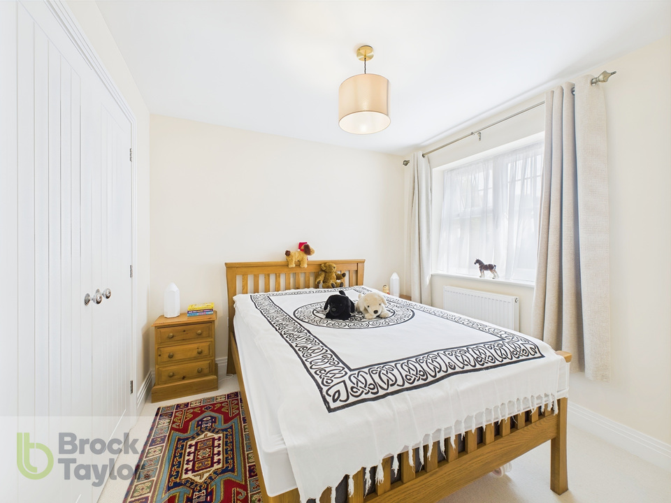 4 bed detached house for sale in Charters Gate Way, Wivelsfield Green  - Property Image 17