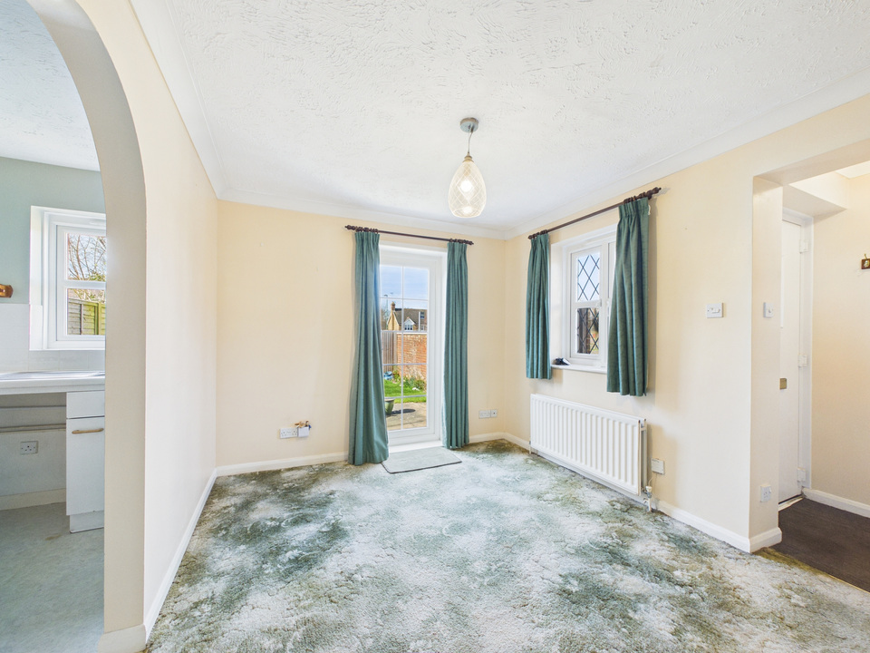 1 bed for sale in Sloughbrook Close, Horsham, West Sussex - Property Image 8