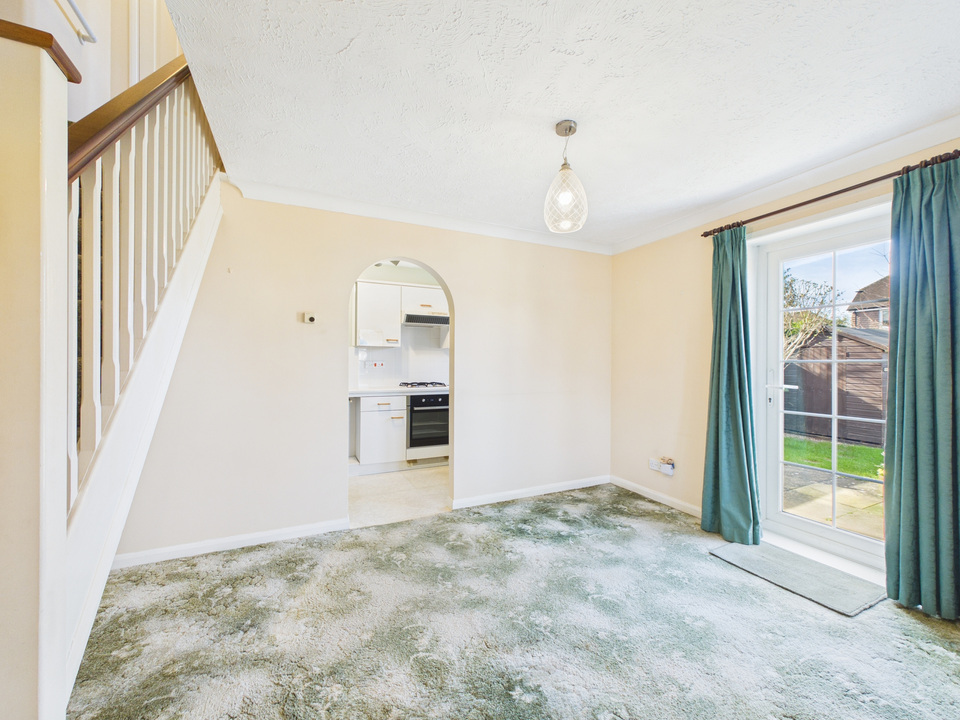 1 bed for sale in Sloughbrook Close, Horsham, West Sussex - Property Image 4