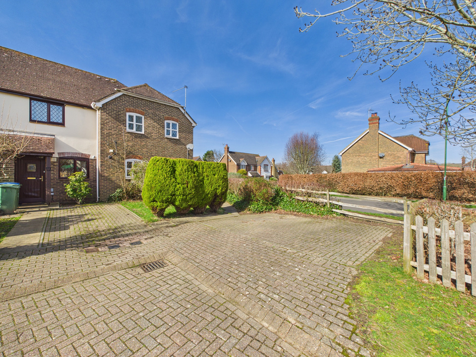 1 bed for sale in Sloughbrook Close, Horsham, West Sussex - Property Image 11