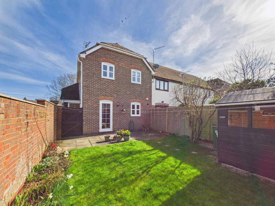 1 bed for sale in Sloughbrook Close, Horsham, West Sussex