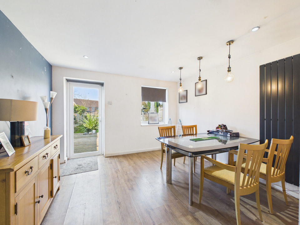 3 bed terraced house for sale in Sullington Mead, Broadbridge Heath, Horsham, West Sussex  - Property Image 4