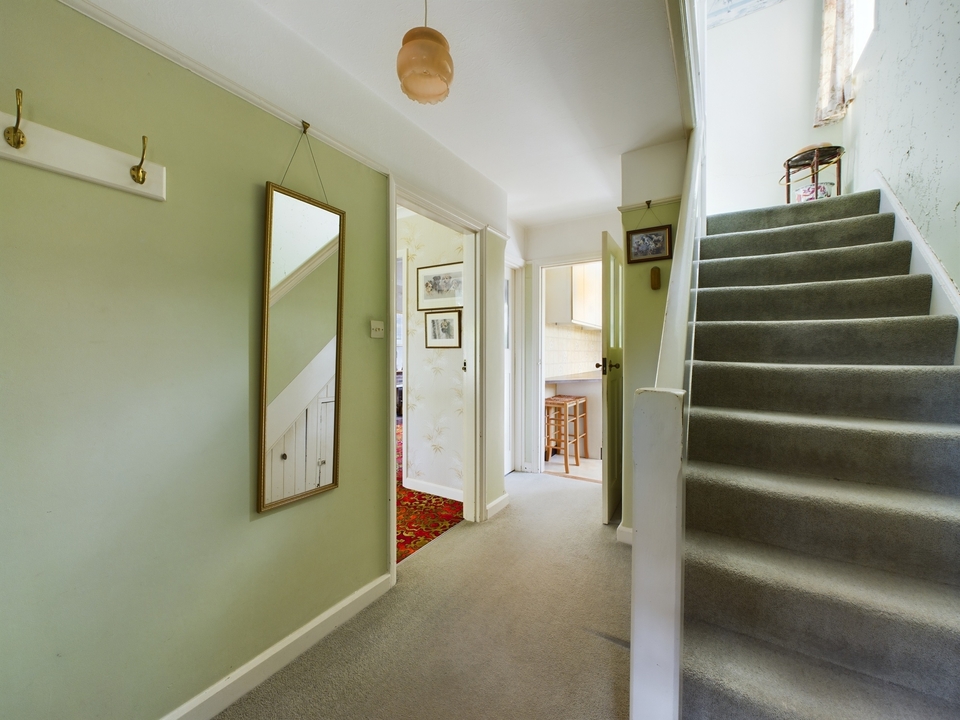 3 bed semi-detached house for sale in Sedgwick Lane, Horsham - Property Image 16