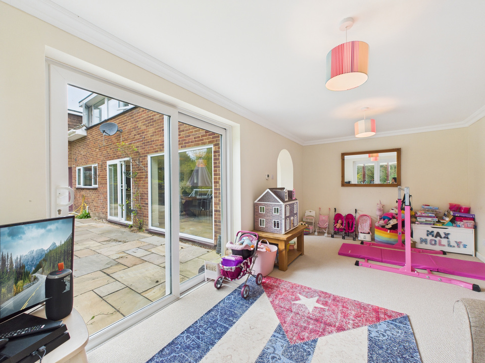 5 bed detached house for sale in Loxwood Road, Rudgwick  - Property Image 9
