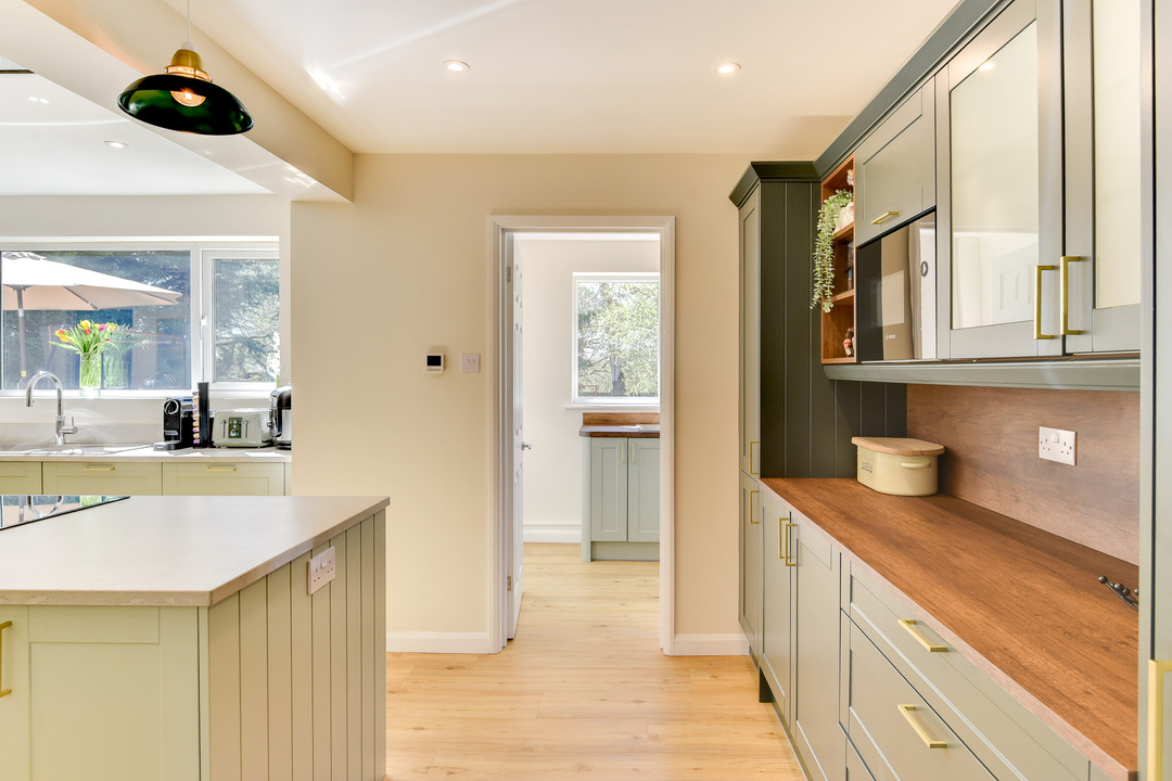 5 bed detached house for sale in Loxwood Road, Rudgwick  - Property Image 12