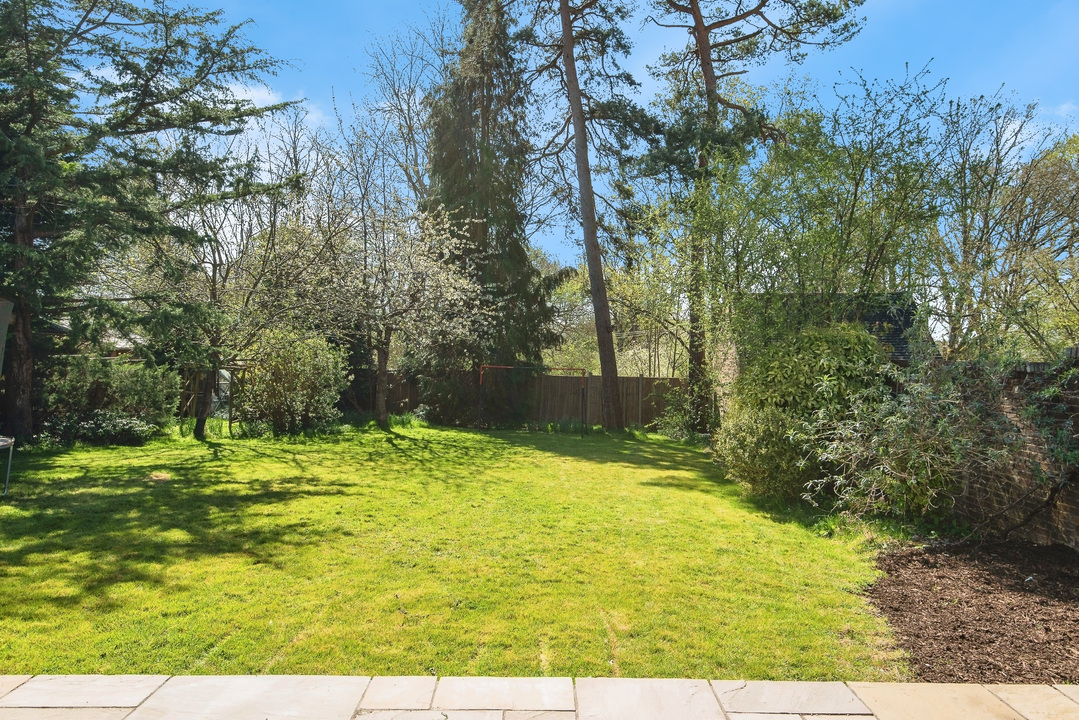 5 bed detached house for sale in Loxwood Road, Rudgwick  - Property Image 5