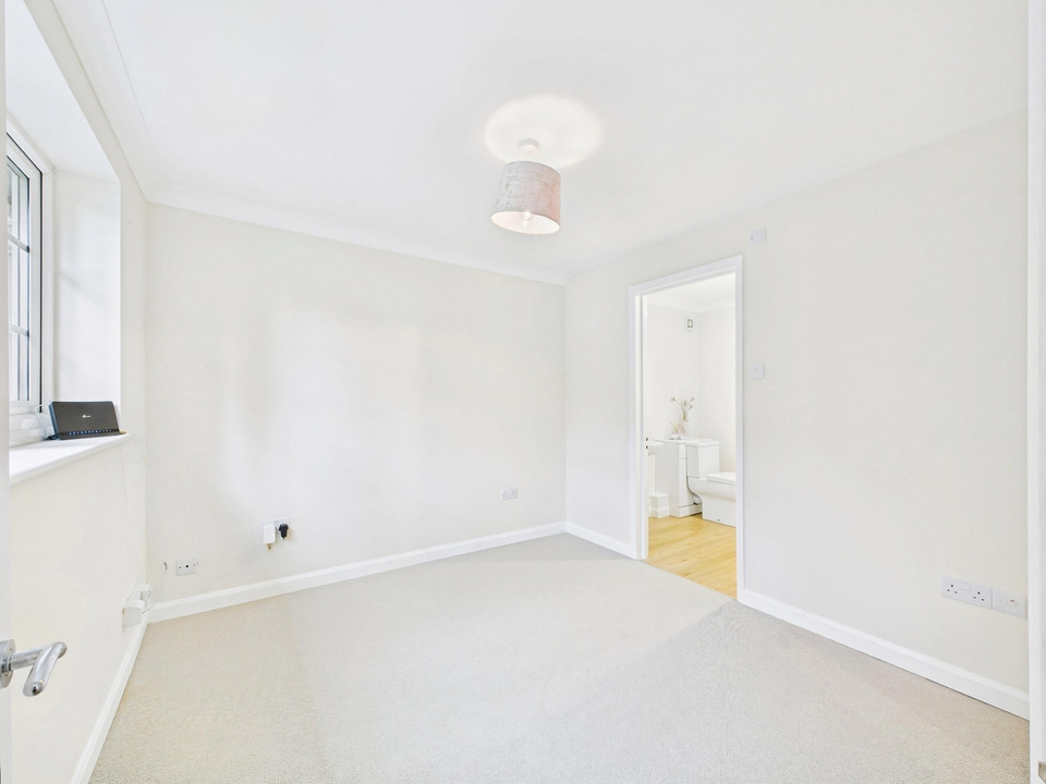 5 bed detached house for sale in Loxwood Road, Rudgwick  - Property Image 21