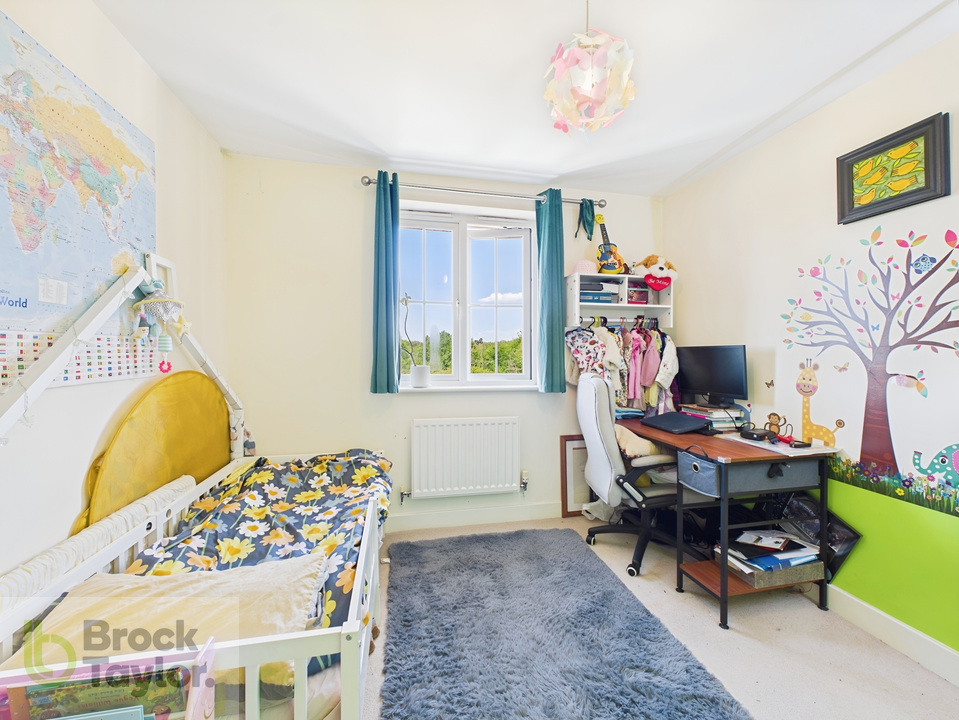 2 bed apartment for sale in Highbank, Bolnore Village  - Property Image 11