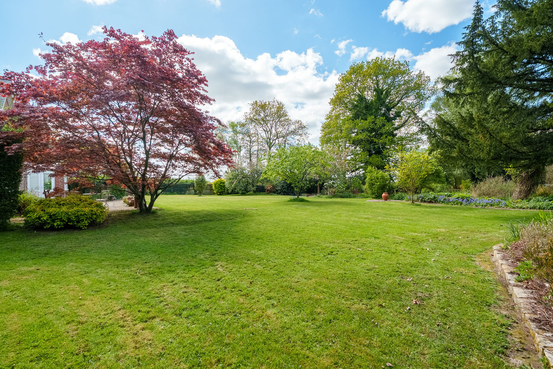 4 bed detached house for sale in South Lodge, Buchan Hill, Pease Pottage, Crawley  - Property Image 22