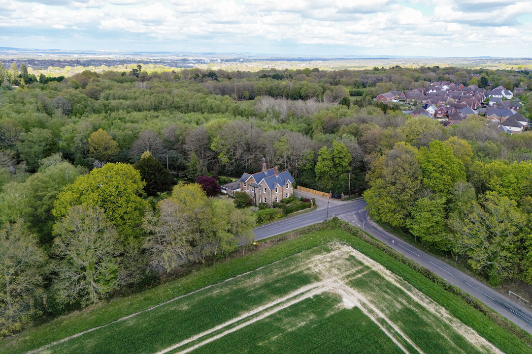 4 bed detached house for sale in South Lodge, Buchan Hill, Pease Pottage, Crawley  - Property Image 34