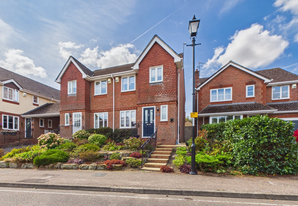 2 bed semi-detached house for sale in Tanbridge Park, Horsham, West Sussex