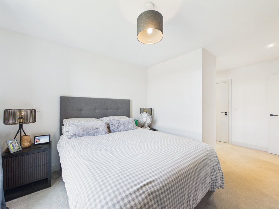 2 bed apartment for sale in The Paperyard East, Worthing Road, Horsham  - Property Image 7
