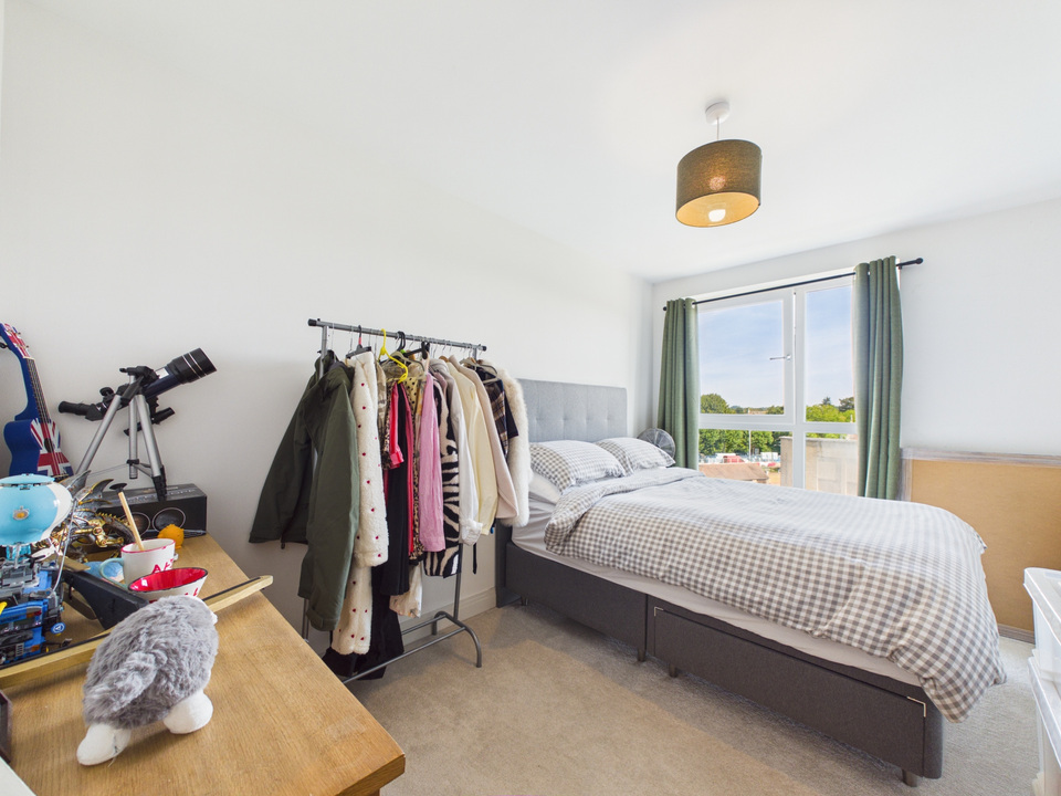 2 bed apartment for sale in The Paperyard East, Worthing Road, Horsham  - Property Image 9